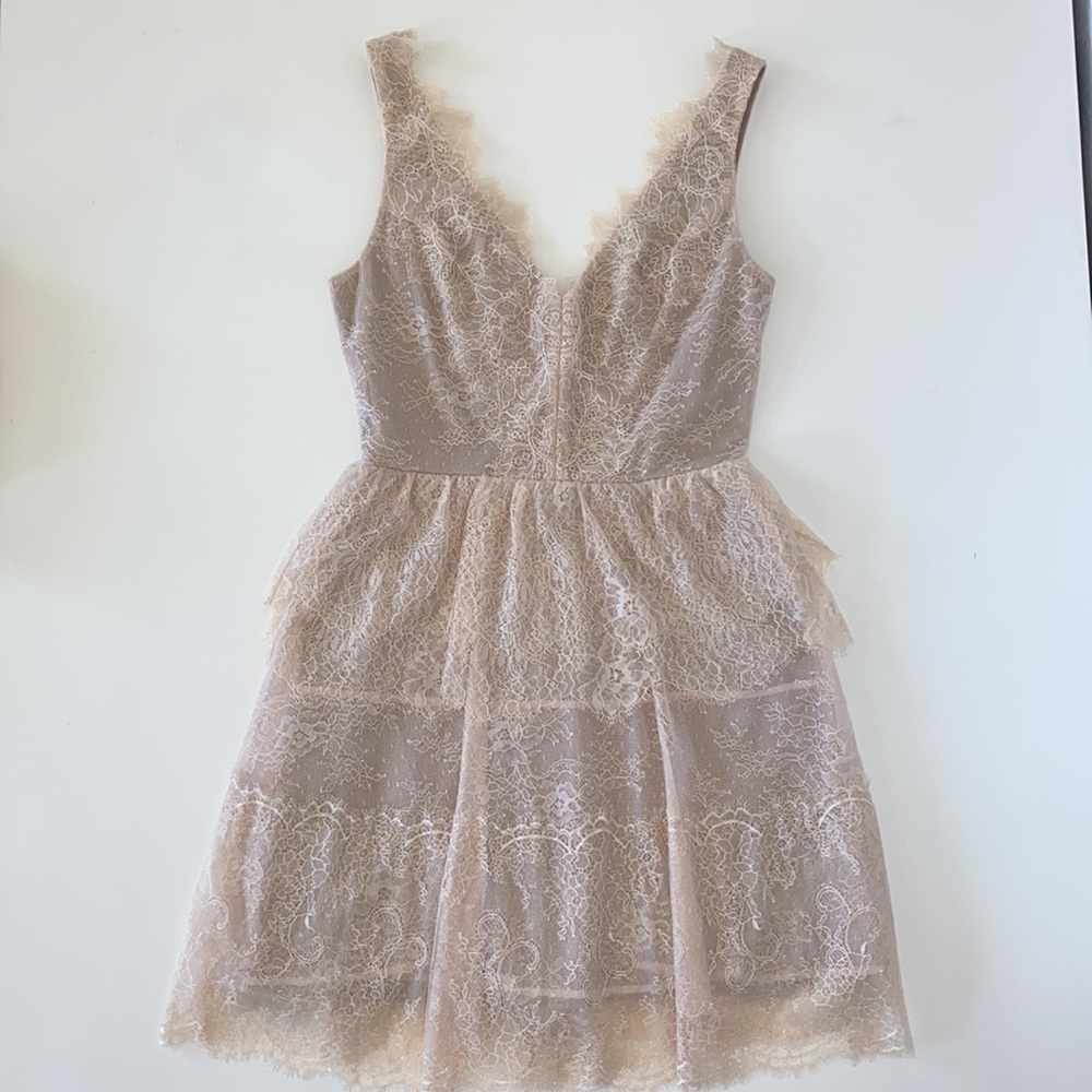 BCBG MAXAZARIA XS lace Cocktail dress